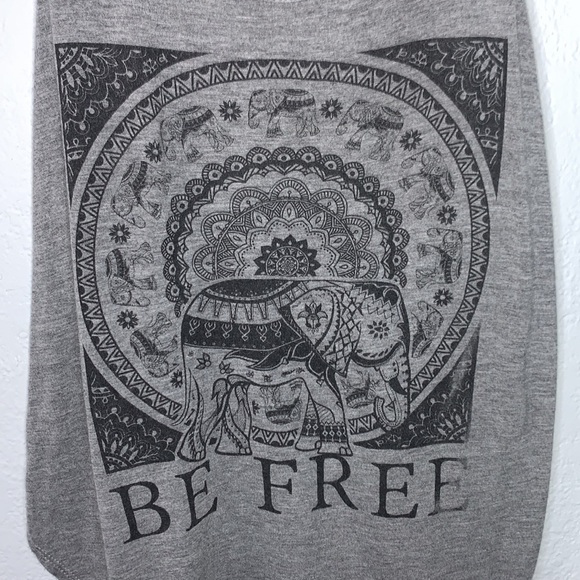 Kali Reve Los Angeles Gray Be Free Boho Graphic Tank Top Size Large - Picture 3 of 7
